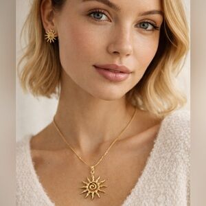 18K Gold-pleated Steel Sunburst Gold  Sun Necklace & Stud Earrings Set – New